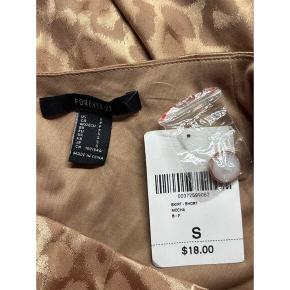 Forever 21 Mocha Leopard Print Satin Mini Skirt Button Front Size S New - Picture 3 of 3